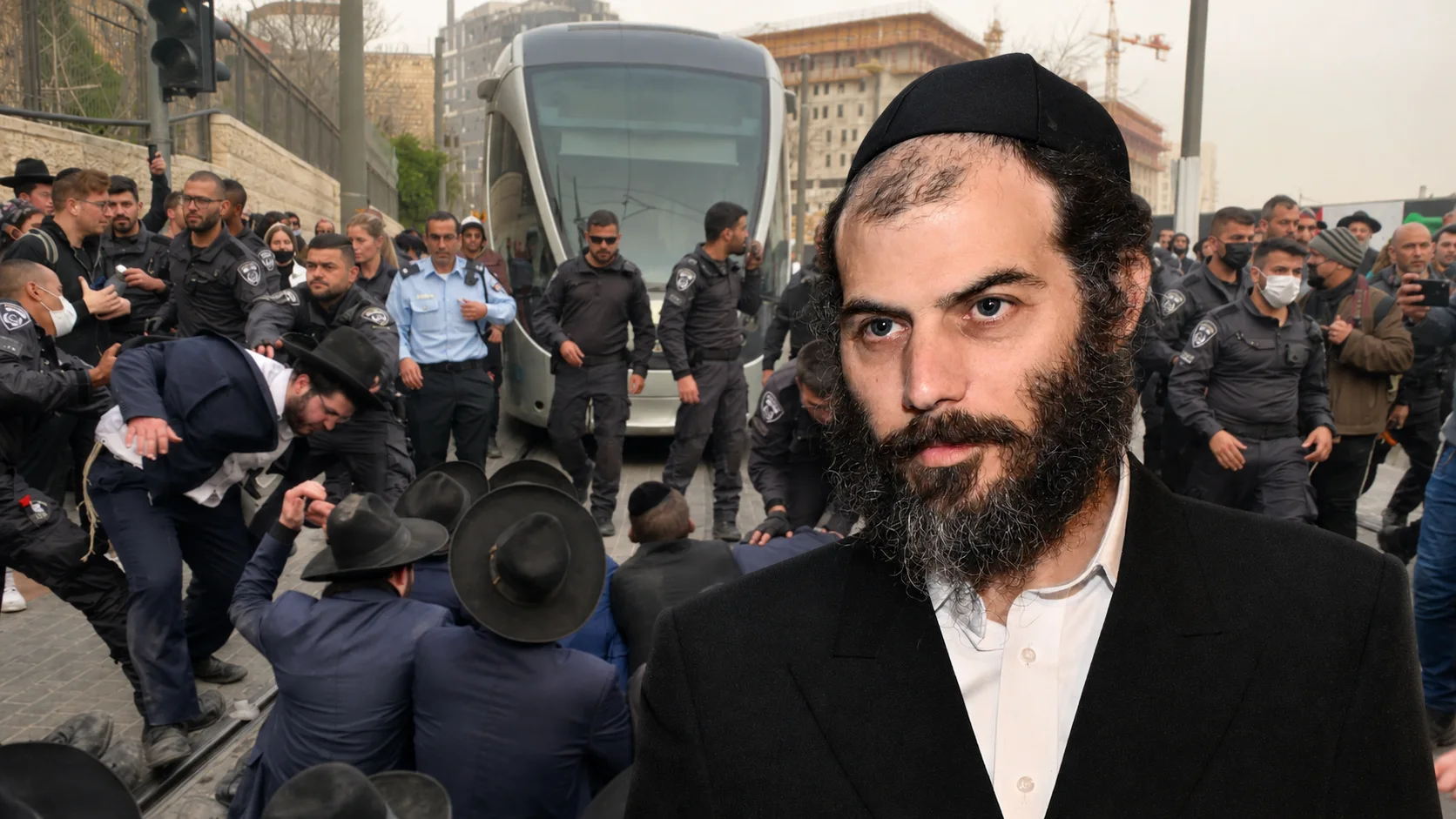 מוטי בבצ'יק על רקע הפגנת הפלג הירושלמי